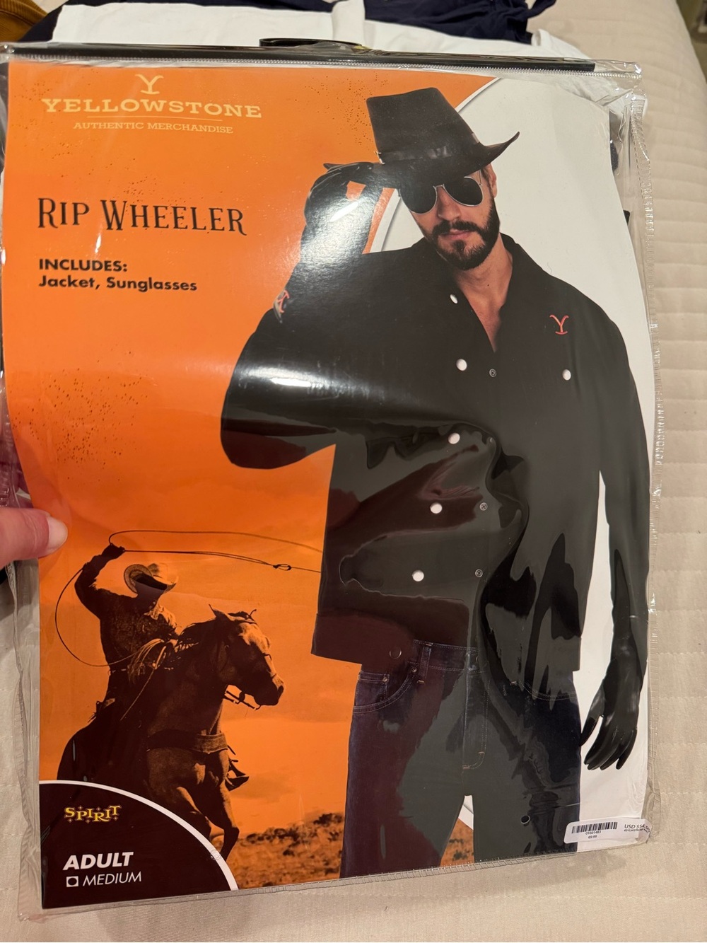 Men Rip Wheeler Halloween costume from Spirit of Halloween - size medium